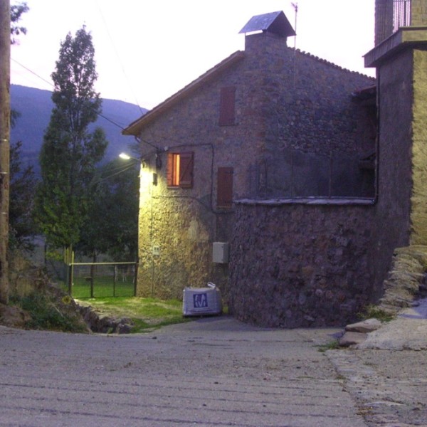 Habitatge en antic galliner a Montcortès