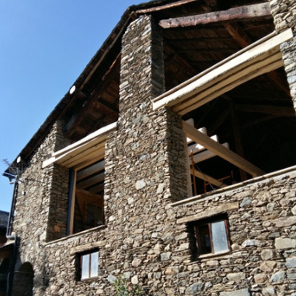 Habitatge en una era existent a Cerbi