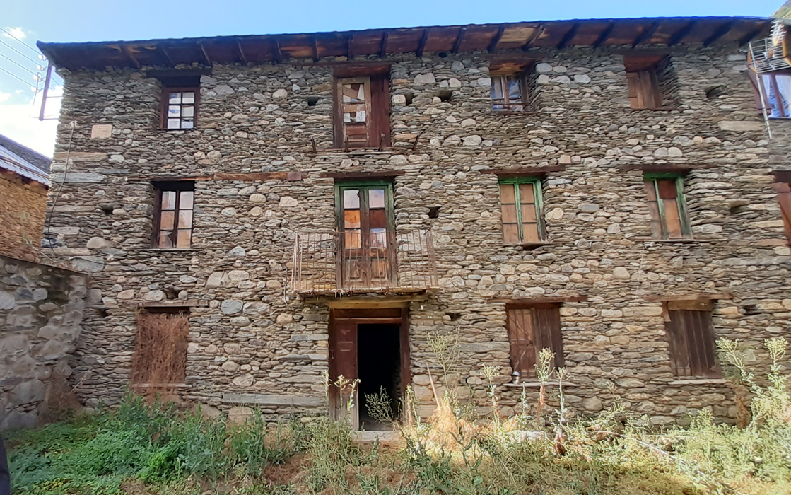 Reforma d'habitatge tradicional a Boren, Pallars Sobirà