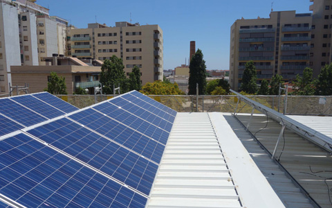 Rehabilitació i ampliació de Casal de barri Can Portabella a Barcelona