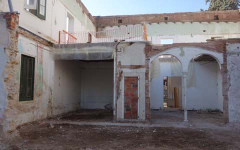 Rehabilitació i ampliació de Casal de barri Can Portabella a Barcelona