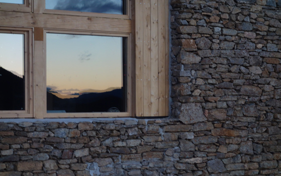 Habitatge en una era existent a Enviny