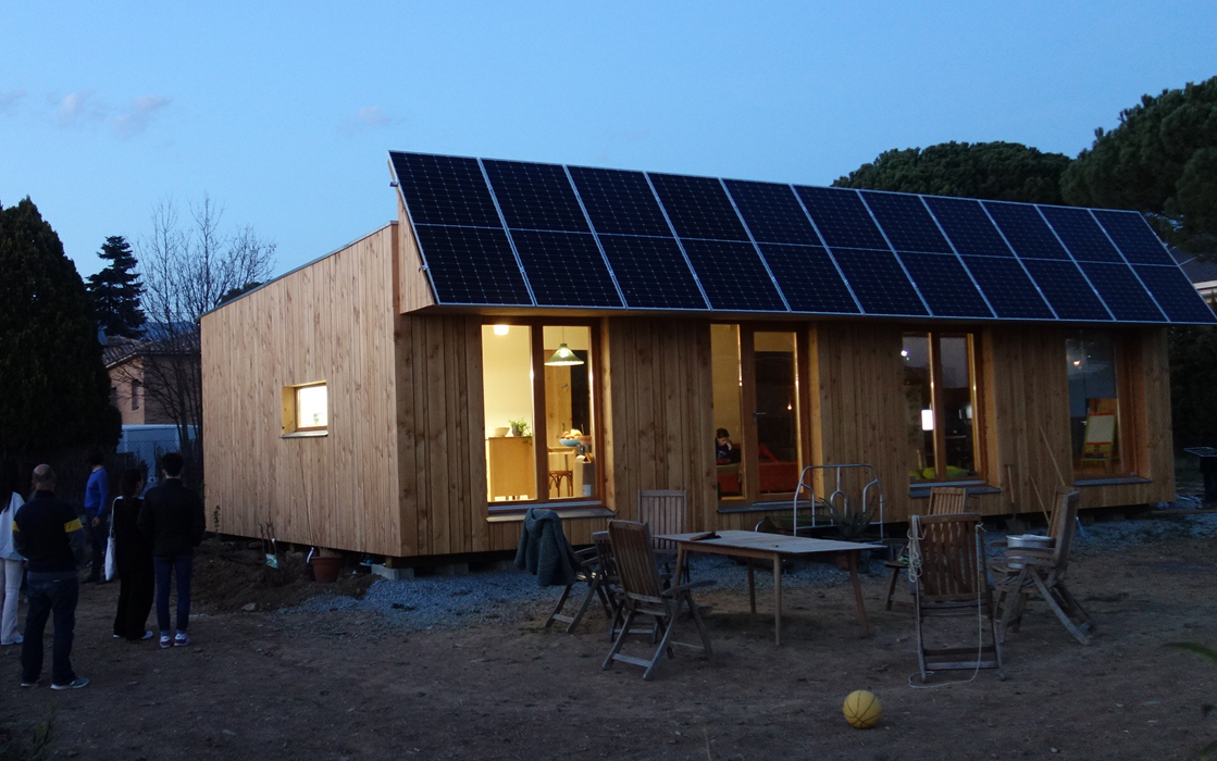 Habitatge modular positiu a les Pungoles