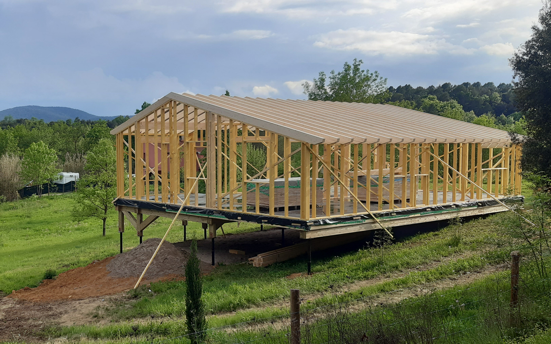 Habitatge Energia+ a Sales de Llierca