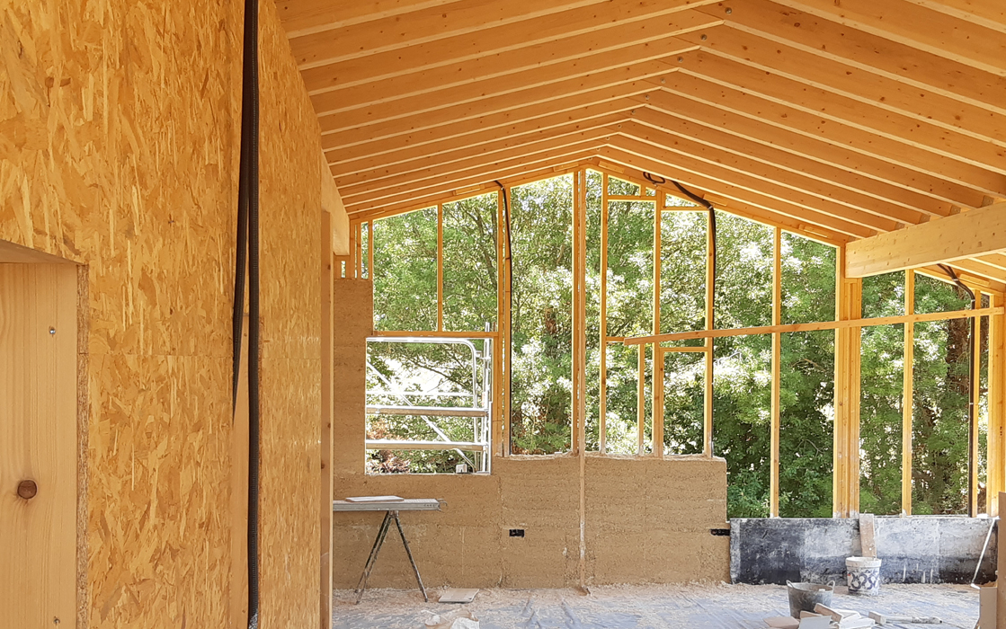 Habitatge Energia+ a Sales de Llierca