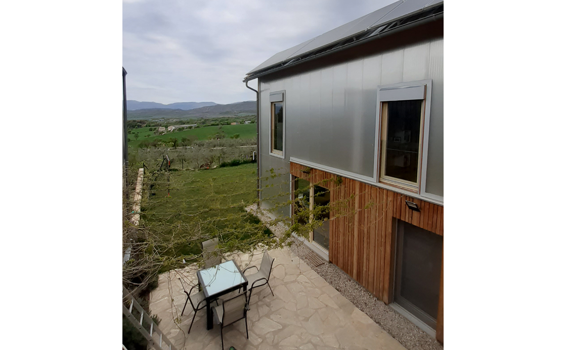 Dos habitatges a Talarn