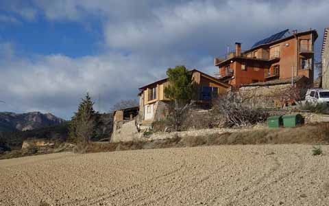 Habitatge en un paller existent a Torallola